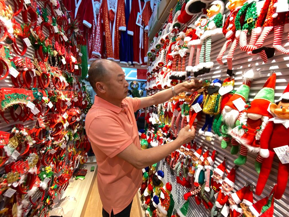 ——美国商户期待中国商品进口回正轨不朽情缘希望圣诞节不要“被偷走”(图3)